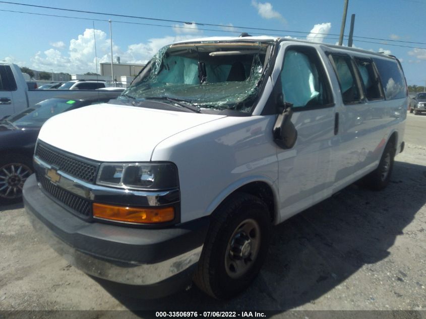 2018 CHEVROLET EXPRESS PASSENGER LT 1GAWGFFG4J1248673