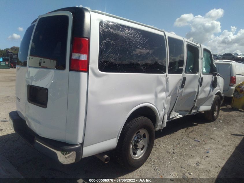 2018 CHEVROLET EXPRESS PASSENGER LT 1GAWGFFG4J1248673