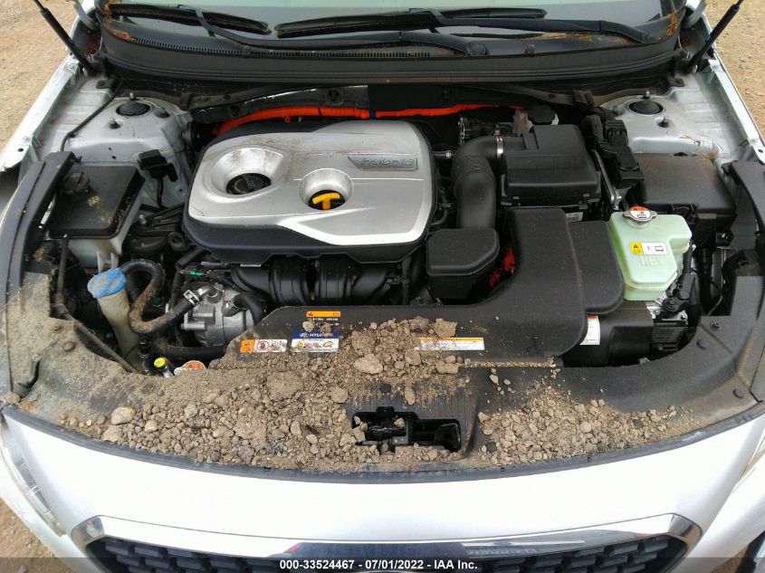 2016 HYUNDAI SONATA HYBRID SE KMHE24L15GA029022