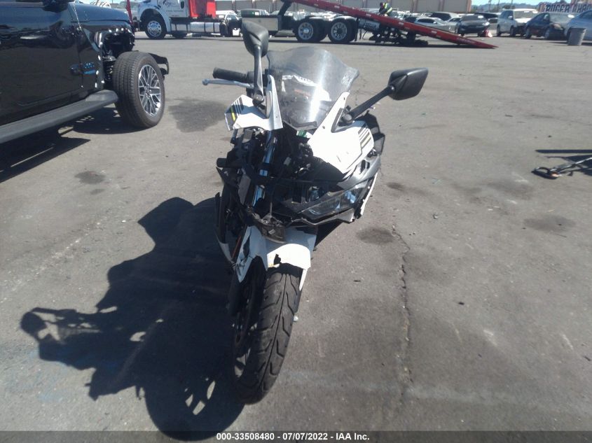 2017 YAMAHA YZFR3 A MH3RH15Y7HK003631