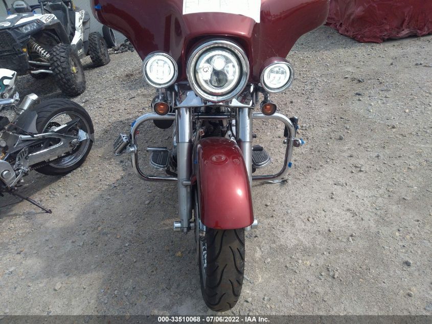 2010 HARLEY-DAVIDSON FLHX 1HD1KB413AB661779