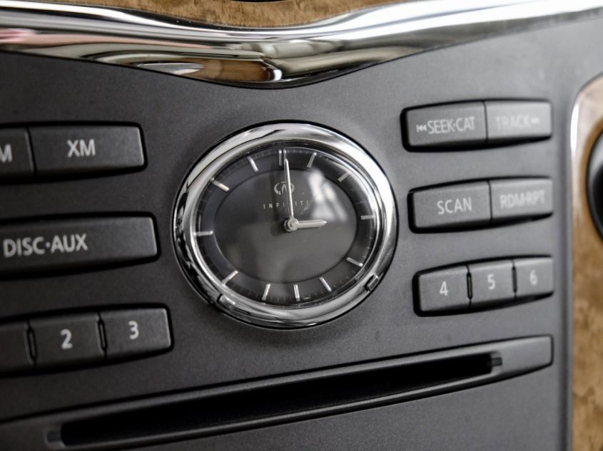 2014 INFINITI QX80 JN8AZ2NFXE9555497