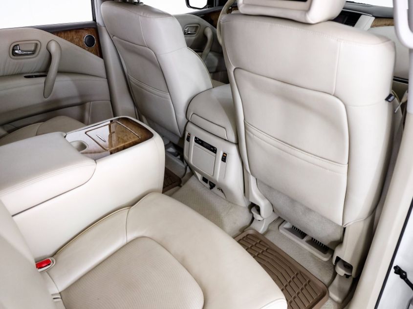 2014 INFINITI QX80 JN8AZ2NFXE9555497