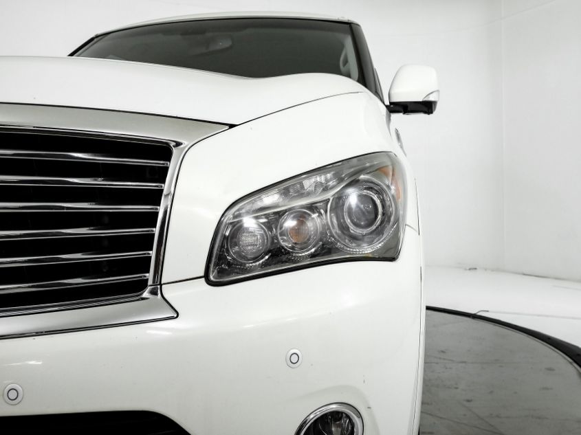 2014 INFINITI QX80 JN8AZ2NFXE9555497