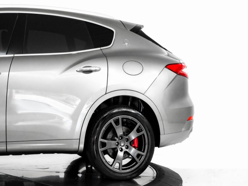 2018 MASERATI LEVANTE S GRANLUSSO ZN661YUL4JX284282