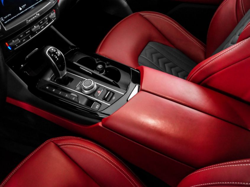 2018 MASERATI LEVANTE S GRANLUSSO ZN661YUL4JX284282