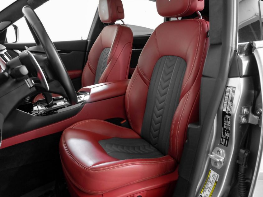 2018 MASERATI LEVANTE S GRANLUSSO ZN661YUL4JX284282