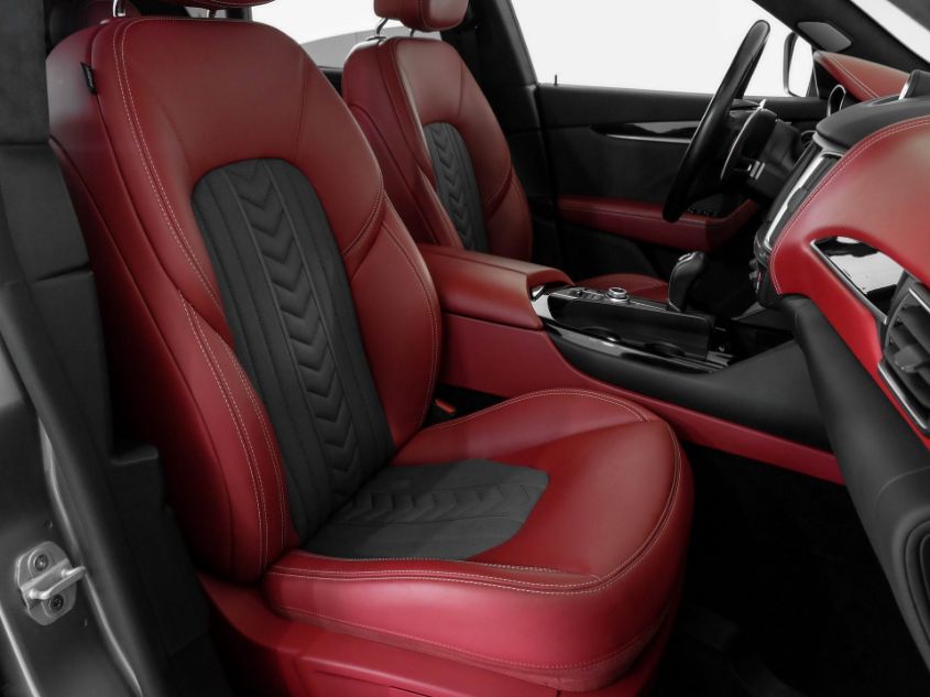 2018 MASERATI LEVANTE S GRANLUSSO ZN661YUL4JX284282