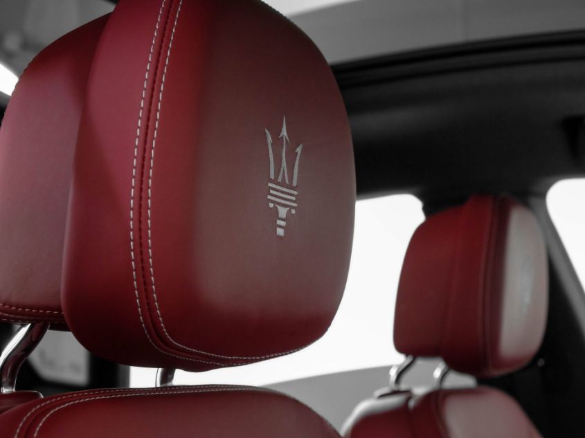 2018 MASERATI LEVANTE S GRANLUSSO ZN661YUL4JX284282