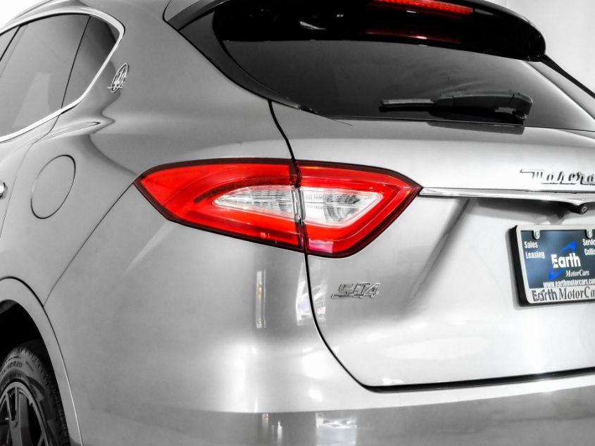 2018 MASERATI LEVANTE S GRANLUSSO ZN661YUL4JX284282