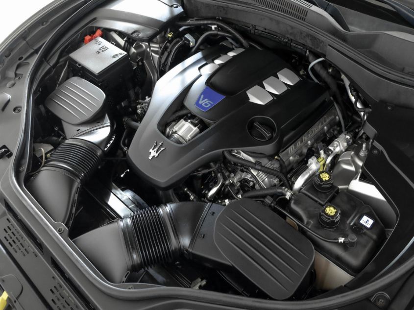 2018 MASERATI LEVANTE S GRANLUSSO ZN661YUL4JX284282