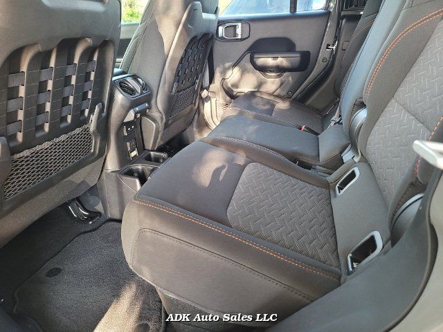 2021 JEEP GLADIATOR MOJAVE 1C6JJTEG6ML545785