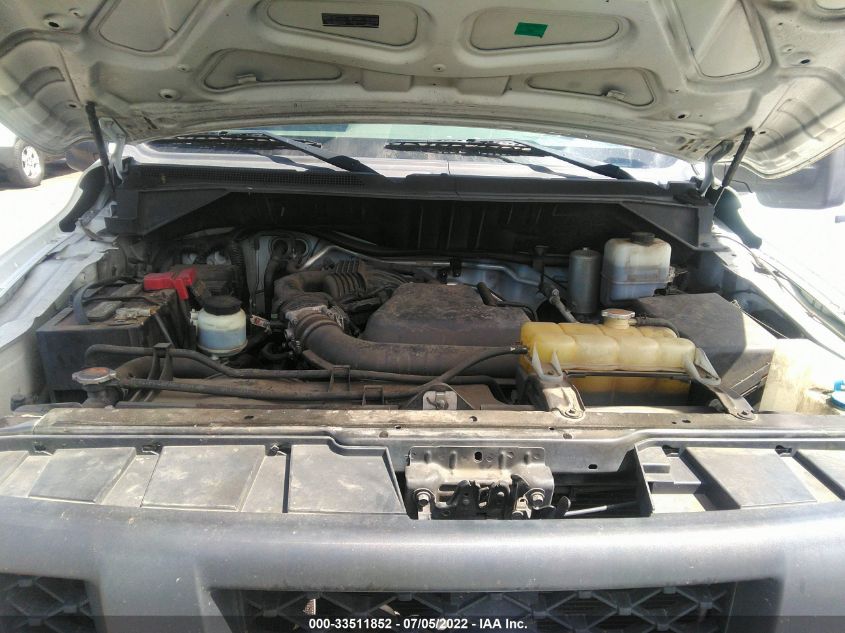 2015 NISSAN NV SV 1N6BF0KXXFN808222