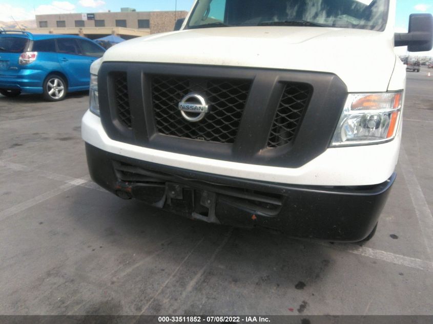 2015 NISSAN NV SV 1N6BF0KXXFN808222