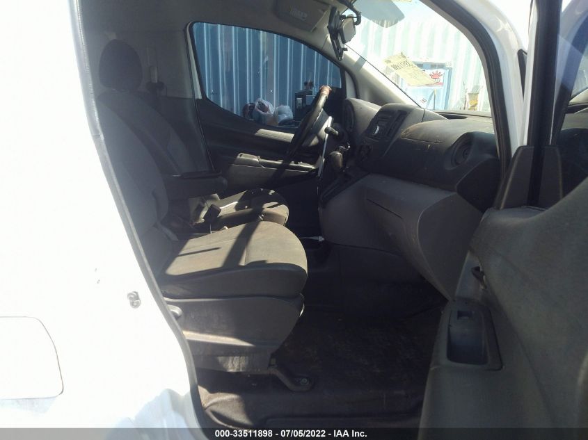 2015 NISSAN NV200 S 3N6CM0KN4FK700631