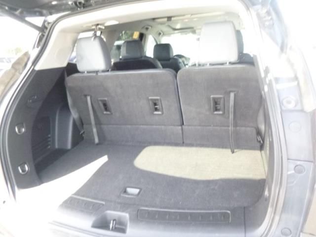 2021 BUICK ENCLAVE ESSENCE 5GAEVAKW1MJ143877