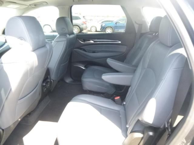 2021 BUICK ENCLAVE ESSENCE 5GAEVAKW1MJ143877