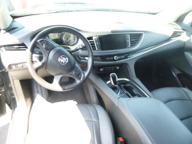 2021 BUICK ENCLAVE ESSENCE 5GAEVAKW1MJ143877