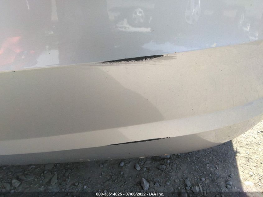 2018 VOLVO S90 MOMENTUM LVY102AK7JP047897