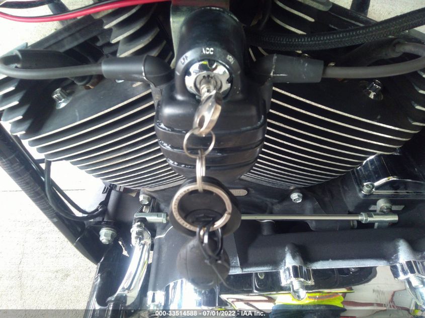 2009 HARLEY-DAVIDSON FXCWC 1HD1JK5109Y028229
