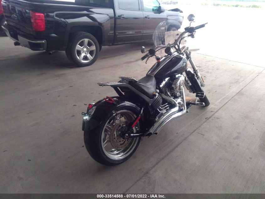2009 HARLEY-DAVIDSON FXCWC 1HD1JK5109Y028229