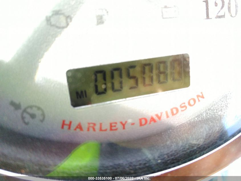 2011 HARLEY-DAVIDSON FXDC 1HD1GV41XBC304663