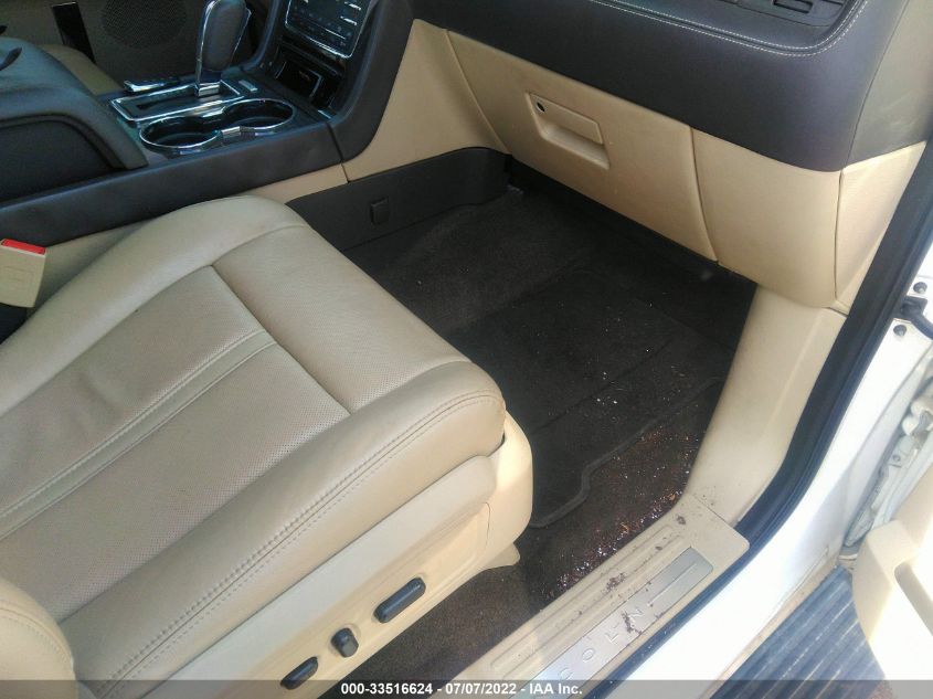 2016 LINCOLN NAVIGATOR RESERVE 5LMJJ2LT5GEL00366