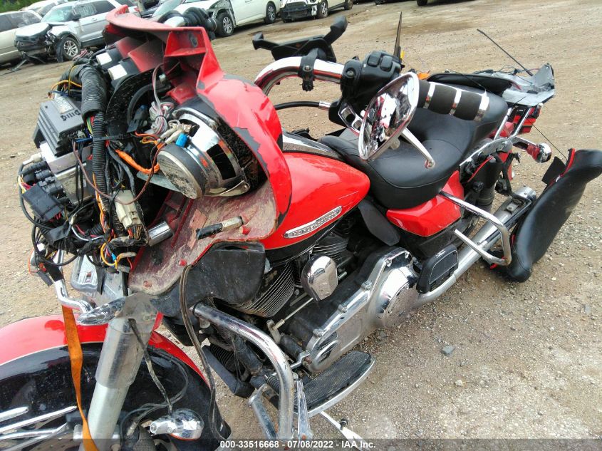2010 HARLEY-DAVIDSON FLHTK 1HD1KEM13AB638598