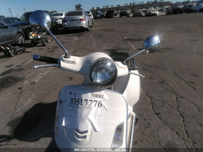 2017 VESPA GTS 300 SUPER ZAPM459L3H5101742