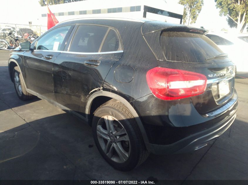 2015 MERCEDES-BENZ GLA-CLASS GLA 250 WDCTG4EBXFJ144226