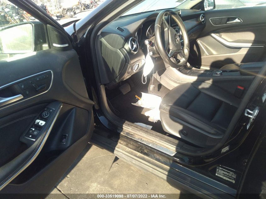 2015 MERCEDES-BENZ GLA-CLASS GLA 250 WDCTG4EBXFJ144226