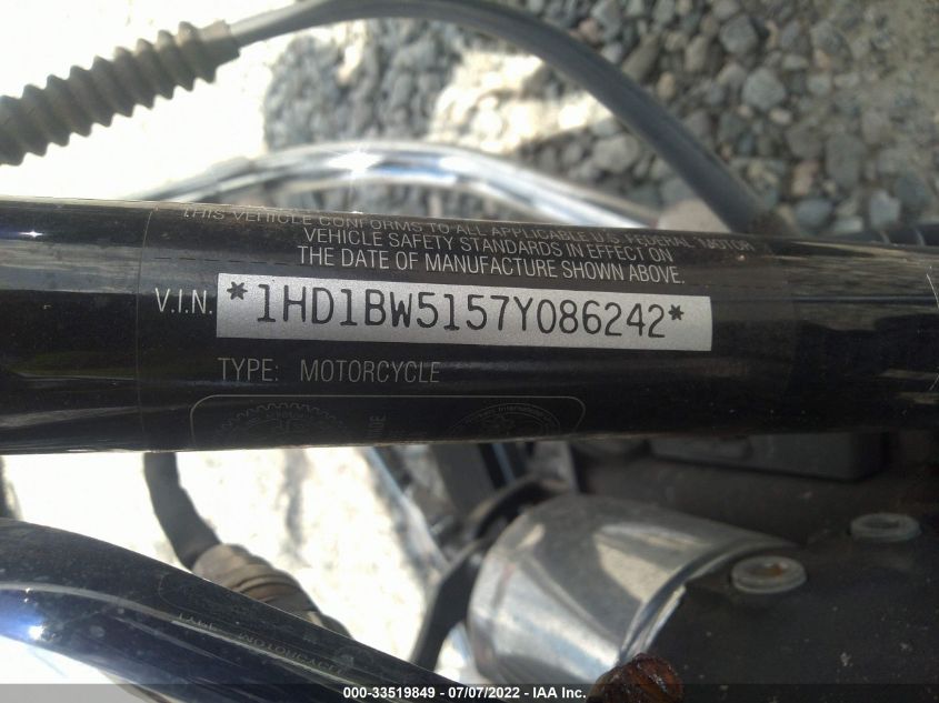 2007 HARLEY-DAVIDSON FLSTC 1HD1BW5157Y086242