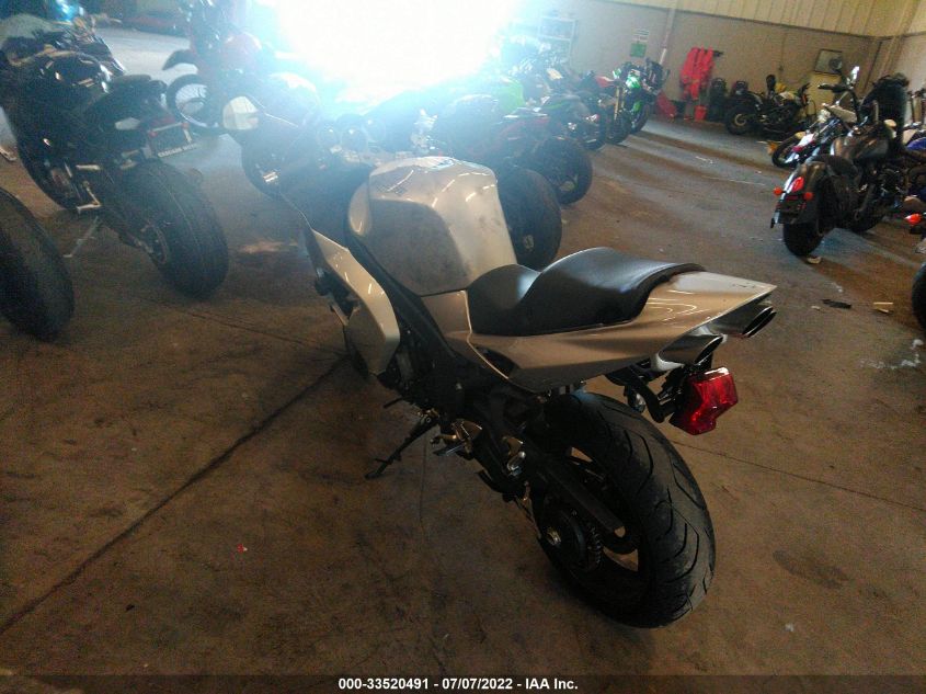 2005 TRIUMPH MOTORCYCLE SPRINT ST SMT600PK45J233240