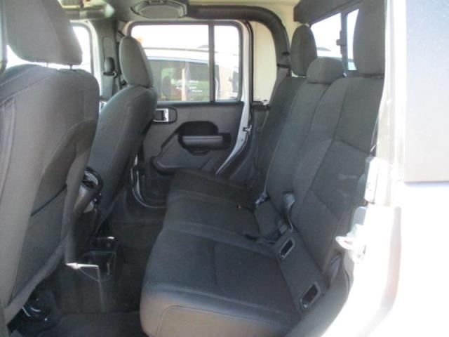 2020 JEEP GLADIATOR SPORT S 1C6HJTAGXLL159437