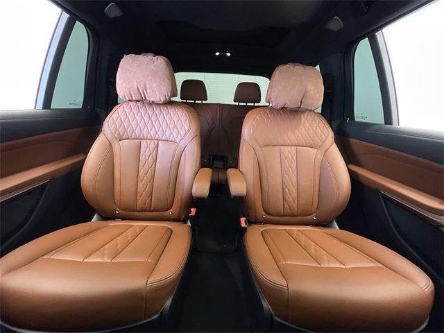 2021 BMW X7 ALPINA XB7 5UXCX6C1XM9G60310
