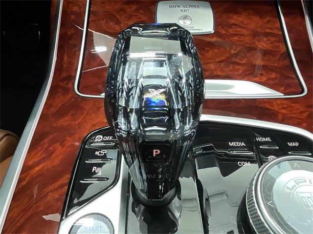 2021 BMW X7 ALPINA XB7 5UXCX6C1XM9G60310