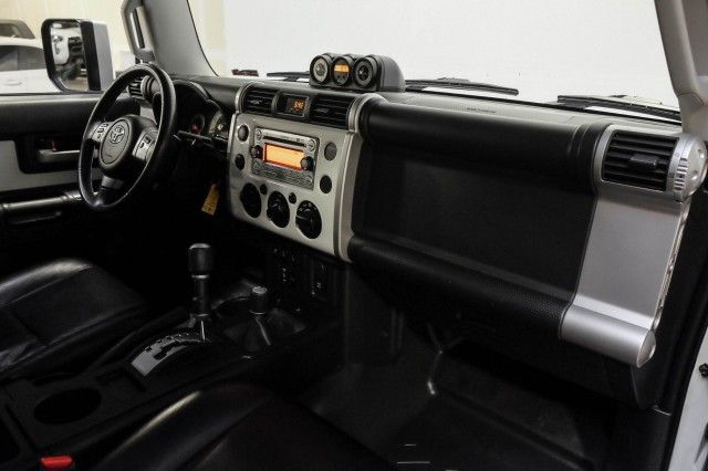 2014 TOYOTA FJ CRUISER JTEBU4BF7EK185628
