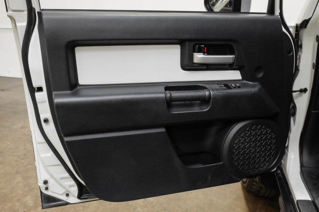 2014 TOYOTA FJ CRUISER JTEBU4BF7EK185628