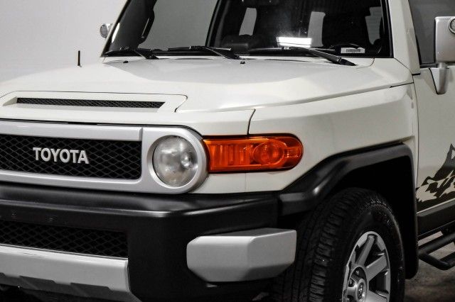 2014 TOYOTA FJ CRUISER JTEBU4BF7EK185628