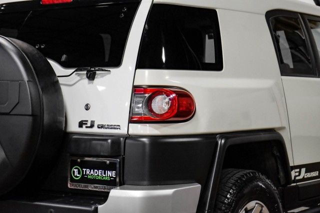 2014 TOYOTA FJ CRUISER JTEBU4BF7EK185628