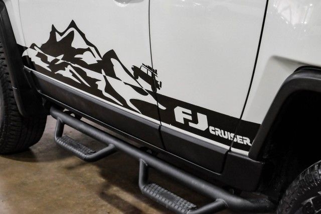 2014 TOYOTA FJ CRUISER JTEBU4BF7EK185628