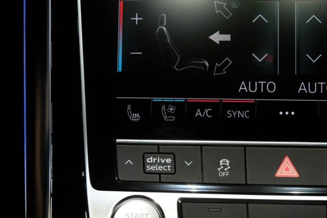 2020 AUDI Q8 PREMIUM PLUS WA1EVAF11LD008483
