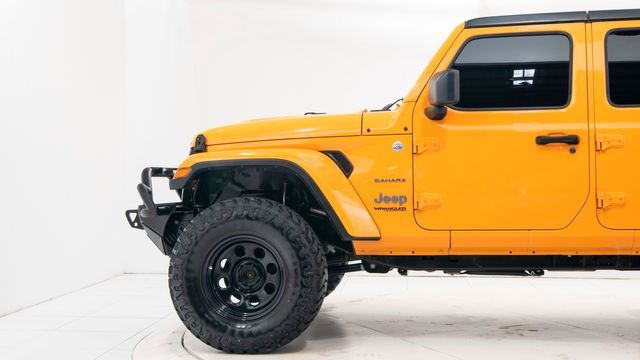 2018 JEEP WRANGLER UNLIMITED SAHARA 1C4HJXEG4JW131798