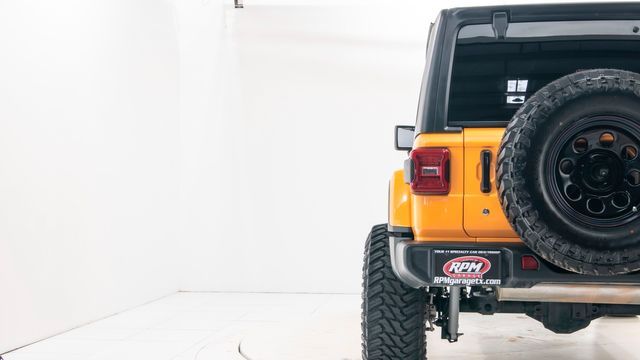2018 JEEP WRANGLER UNLIMITED SAHARA 1C4HJXEG4JW131798