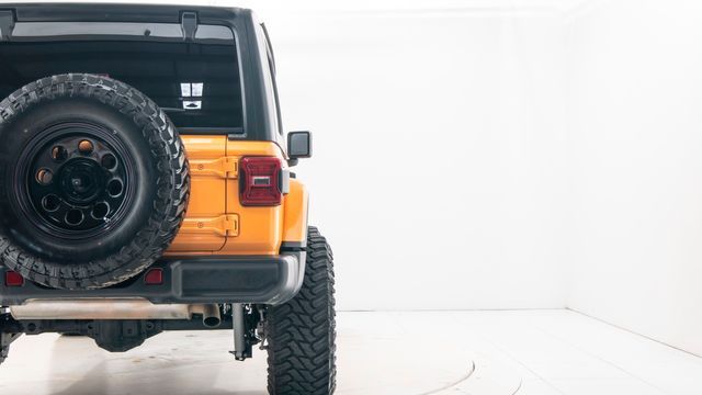 2018 JEEP WRANGLER UNLIMITED SAHARA 1C4HJXEG4JW131798