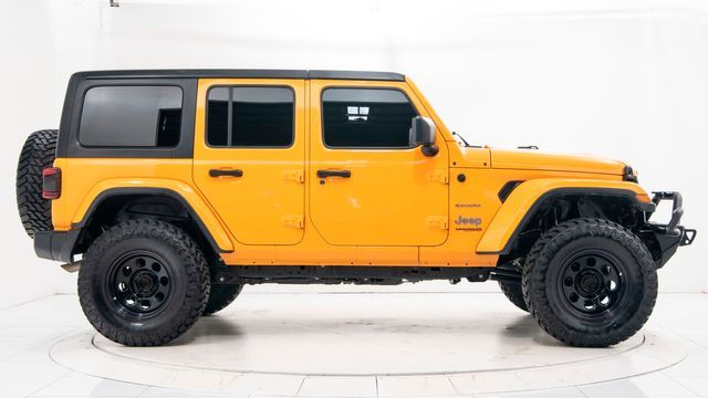 2018 JEEP WRANGLER UNLIMITED SAHARA 1C4HJXEG4JW131798