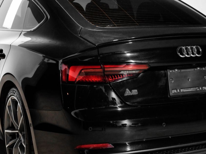 2019 AUDI A5 SPORTBACK PRESTIGE WAUFNCF59KA011055