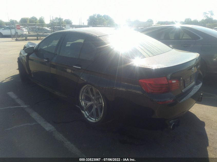 2014 BMW M5 WBSFV9C53ED097355