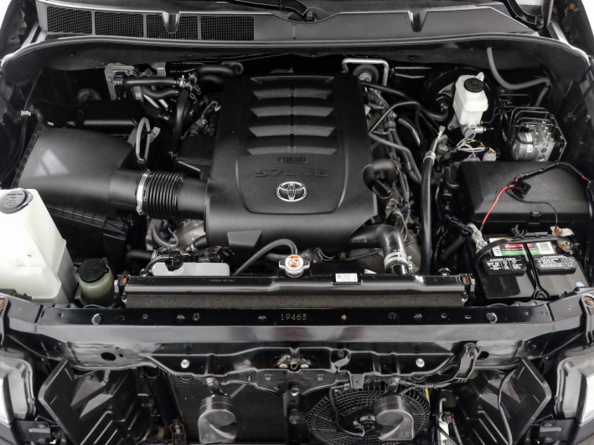 2018 TOYOTA SEQUOIA SR5/TRD SPORT 5TDBY5G10JS160598
