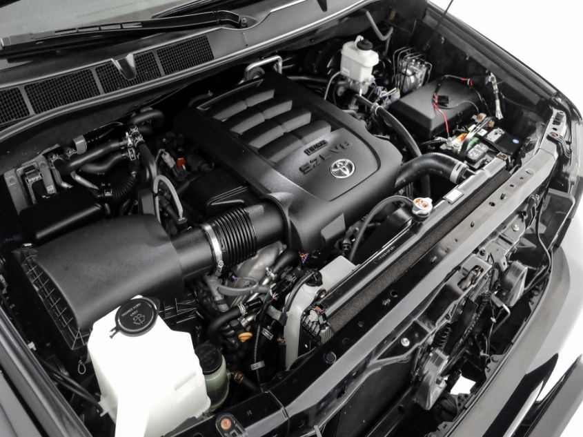 2018 TOYOTA SEQUOIA SR5/TRD SPORT 5TDBY5G10JS160598